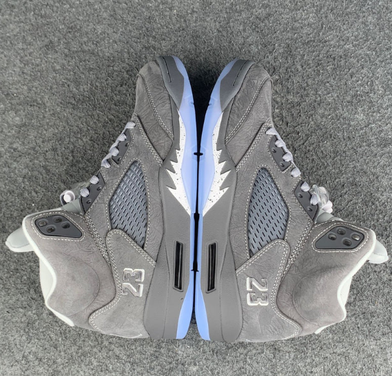Air Jordan 5 Retro 'Wolf Grey' (2026)