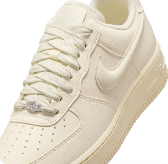 Women's Nike Air Force 1 Low '07